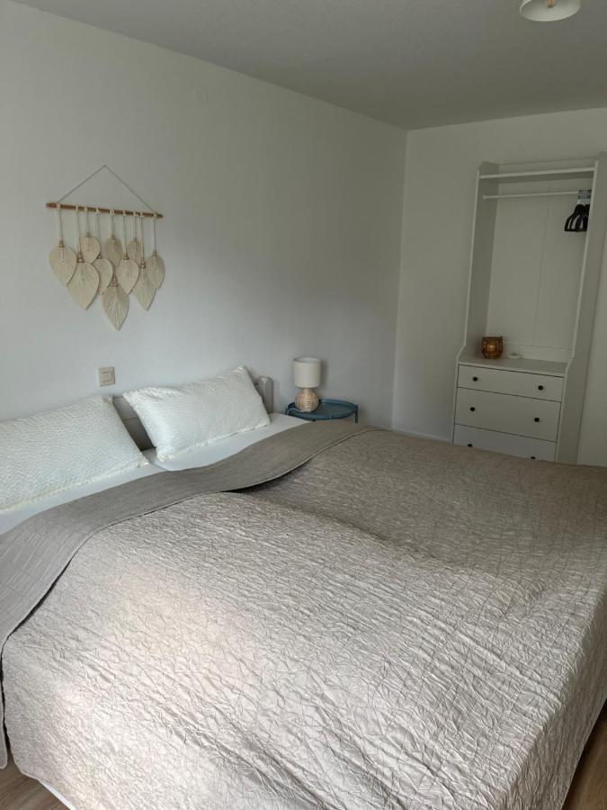 Ferienwohnung II Im Idyllischen Gulfhof Krummhörn Extérieur photo